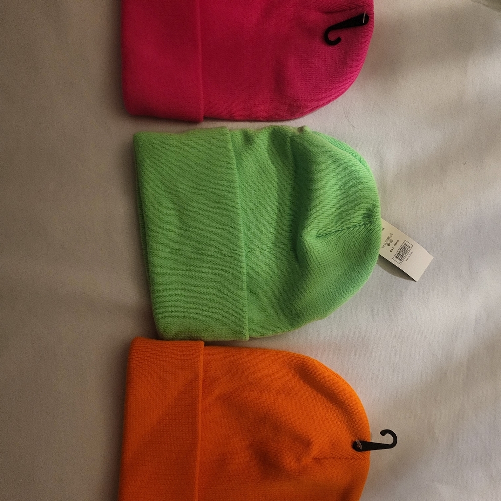 Adult beanie